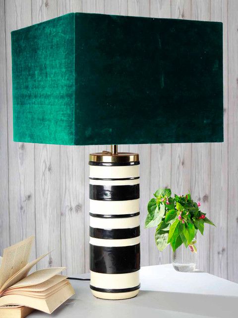 

Grated Ginger Green & Black Self Design Handcrafted Table Top Lamp with Shade