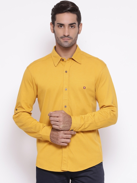 

SWISS MILITARY Men Yellow Smart Regular Fit Solid Casual Shirt