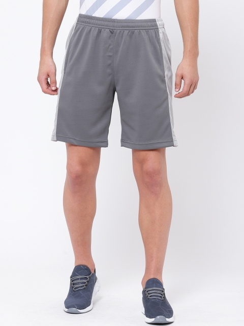 

SG Men Grey Solid Regular Fit Sports Shorts