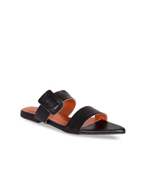 

Siendo Desi Women Black Solid Open Toe Flats