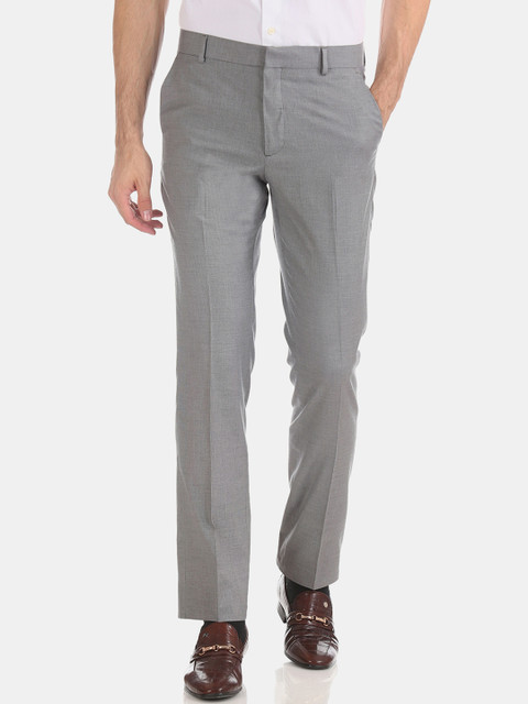 

Excalibur Men Grey Slim Fit Solid Regular Trousers