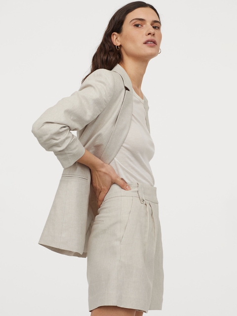 

H&M Women Beige Solid Shorts