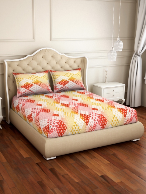 

CORE Designed by SPACES Red & Beige Abstract 104 TC Cotton 1 Queen Bedsheet with 2 Pillow Covers