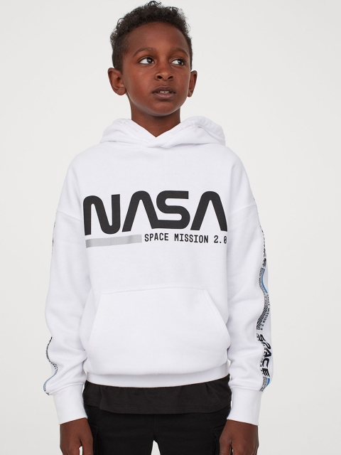 

H&M Boys White Printed hoodie