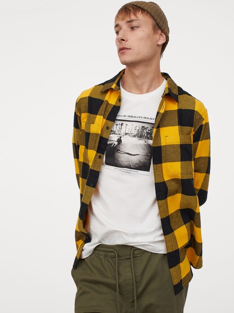 

H&M Men Yellow & Black Checked Cotton Flannel Shirt