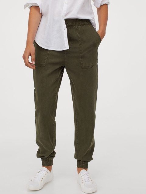 

H&M Women Green Twill joggers