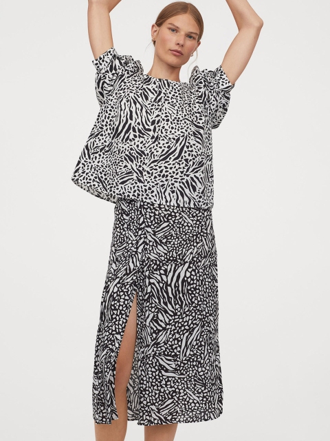 

H&M Women Black & White Patterned Skirt