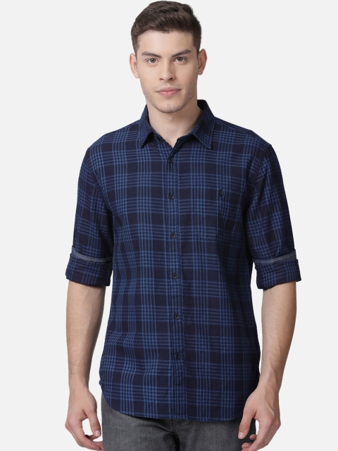 

Mucho Solo Men Navy Blue Slim Fit Checked Casual Shirt
