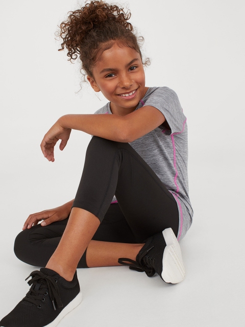 

H&M Girls Black Solid Cropped Sports Tights