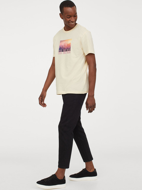 

H&M Men Black Regular Fit Mid-Rise Clean Look Jeans