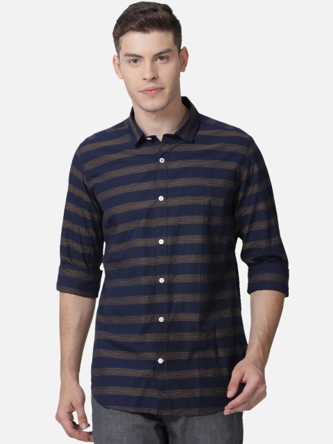 

Mucho Solo Men Navy Blue & Beige Slim Fit Striped Casual Shirt