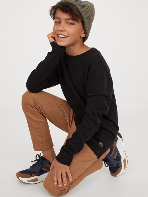 

H&M Boys Brown Solid Skinny Fit Chinos