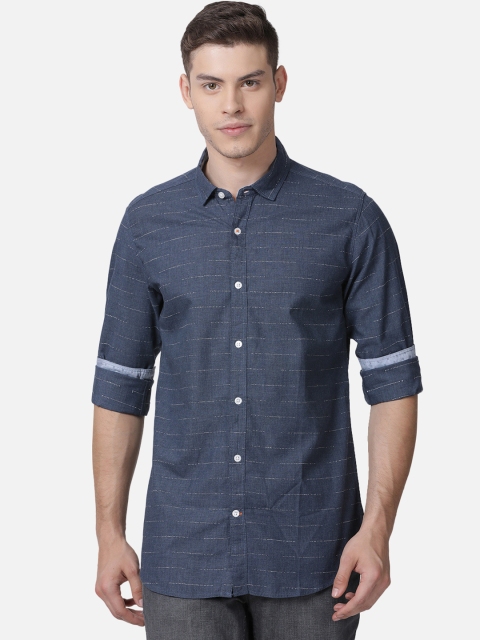 

Mucho Solo Men Navy Blue & White Slim Fit Striped Casual Shirt