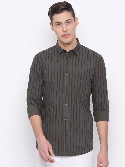 

Richlook Men Olive Green Slim Fit Striped Casual Shirt