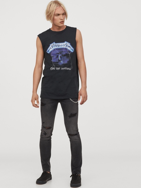

H&M Men Black Solid Jeans with Chain