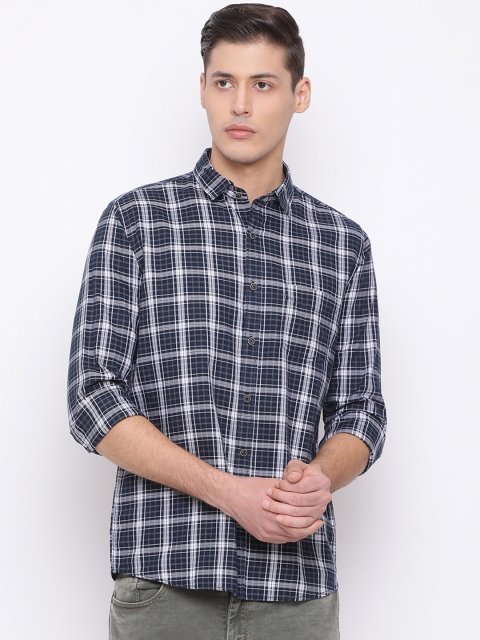 

Richlook Men Navy Blue & White Slim Fit Checked Casual Shirt