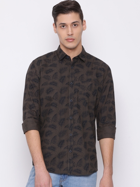 

Richlook Men Olive Green Slim Fit Printed Casual Shirt