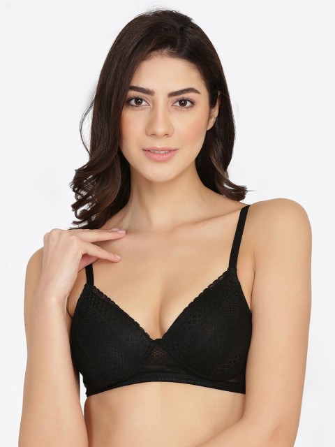 

Clovia Black Solid Underwired Heavily Padded Push-Up Bra BR2028P1332B