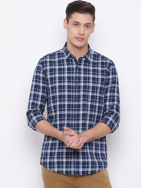 

Richlook Men Blue & White Slim Fit Checked Casual Shirt