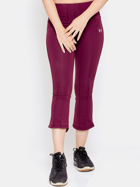 

skyria Women Burgundy Solid 3/4th Workout Tights