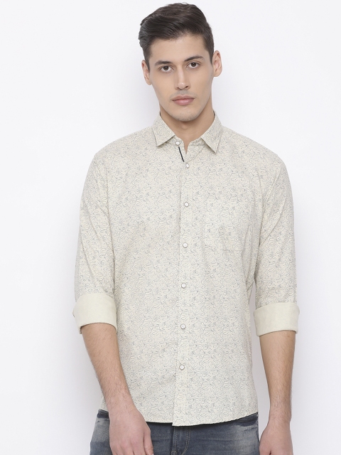 

Richlook Men Cream-Coloured Slim Fit Printed Casual Shirt