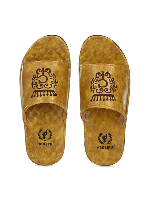 

Prolific Men Beige Textured Comfort Sandals