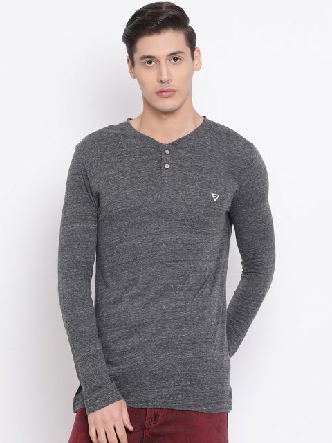 

REALM Men Grey Solid Henley Neck T-shirt
