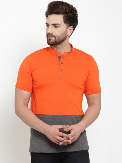 

Kalt Men Grey Colourblocked Mandarin Collar T-shirt