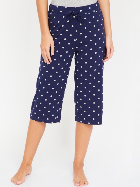 

Ginger by Lifestyle Women Navy Blue & White Printed Regular Fit Capris