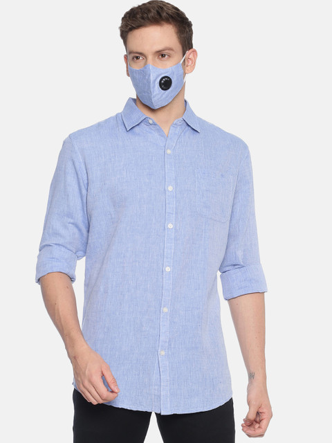 

Balista Men Blue Standard Slim Fit Solid Casual Shirt With Matching 4-Ply Anti-Dust Mask