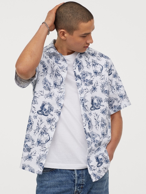 

H&M Men Blue & White Patterned Cotton Shirt