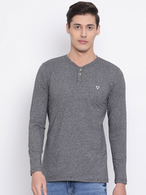 

REALM Men Grey Solid Henley Neck T-shirt