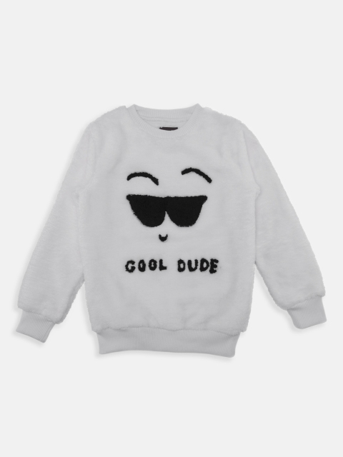 

CHALK by Pantaloons Boys Off-White Solid Pullover Sweater
