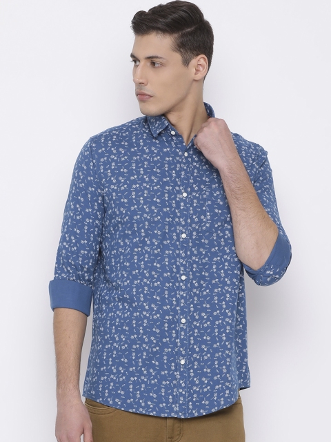 

Richlook Men Blue Slim Fit Floral Printed Casual Shirt