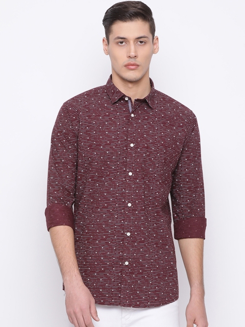 

Richlook Men Maroon Slim Fit Striped Casual Shirt