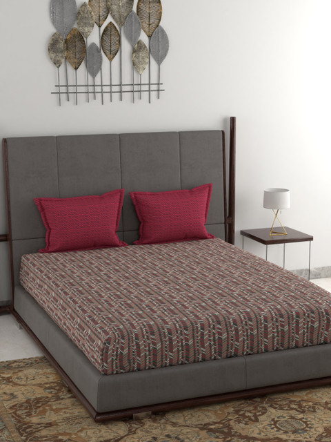 

Trident Brown & Pink Geometric 120 TC Cotton 1 Queen Bedsheet with 2 Pillow Covers