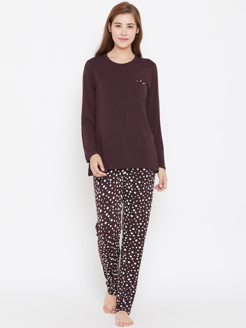 

Kanvin Women Brown Solid Night suit