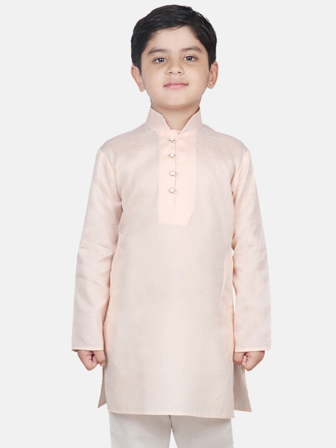

SG YUVRAJ Boys Peach-Coloured Woven Design Straight Kurta