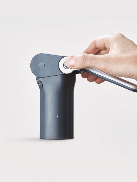 

Joseph Joseph BarWise Compact Folding Lever Corkscrew Wine Opener, Grey