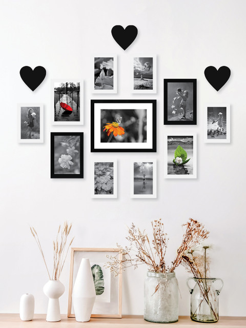 

RANDOM Set Of 11 Black & White Solid Synthetic Collage Photo Frames With 3 Heart Plaques