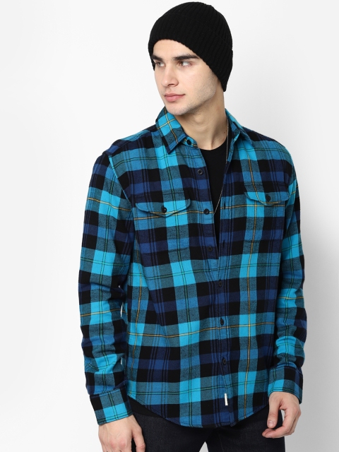 

AMERICAN EAGLE OUTFITTERS Men Blue & Black Checked Casual Shirt