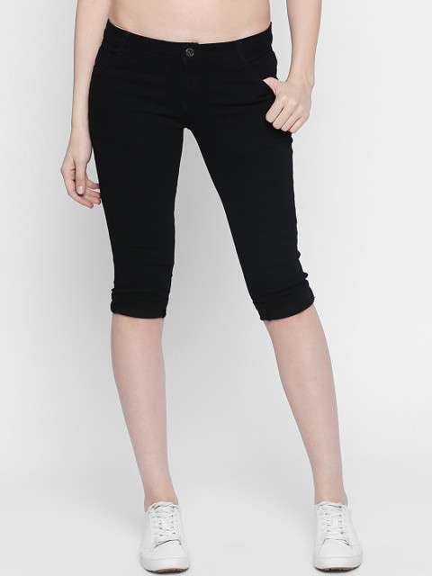 

fungus Women Black Solid Slim Fit Capris