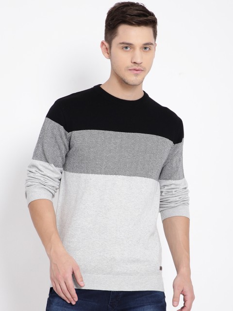 

t-base Men Grey & Black Colourblocked Pullover Sweater