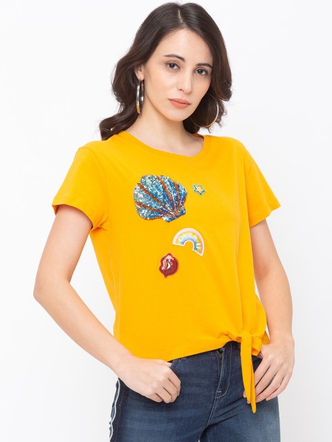 

Globus Women Mustard Yellow Printed Round Neck T-shirt