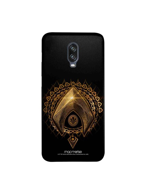 

macmerise Blue & Gold-Toned Aquaman Logo Printed OnePlus 6T Back Case, Black