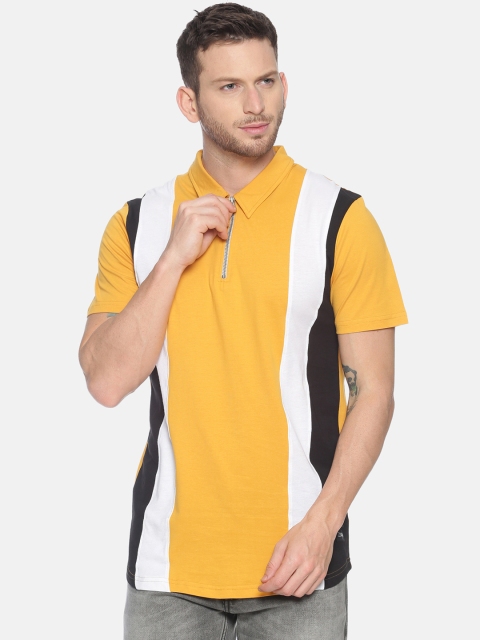 

KULTPRIT Men Yellow & White Colourblocked Slim Round Neck T-shirt