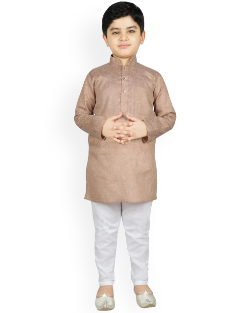 

SG YUVRAJ Boys Beige Self Design Kurta with White Pyjamas