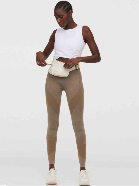 

H&M Women Beige Colourblocked Seamless Bum Sculpting Tights