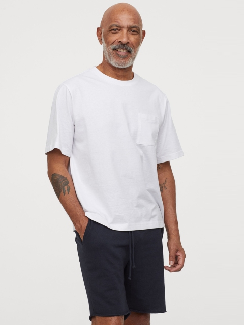

H&M Men Blue Solid Sweatshirt Shorts Regular Fit