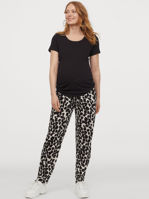 

H&M Women White & Black Printed MAMA Jersey Trousers